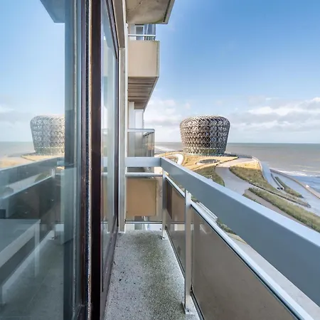 Family Spot By The Coastal Trails * Middelkerke