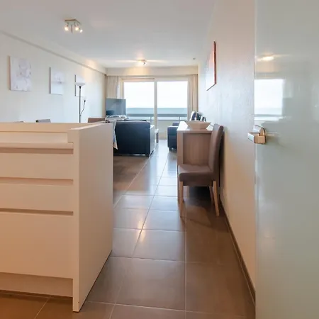 Family Spot By The Coastal Trails * Middelkerke