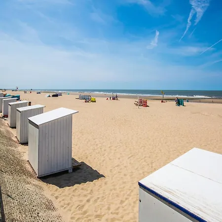 Family Spot By The Coastal Trails * Middelkerke